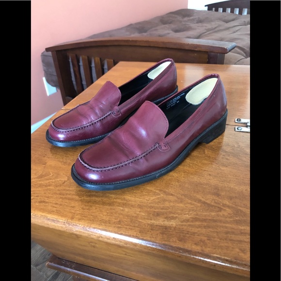 EDDIE BAUER dark red leather loafers - Picture 3 of 7